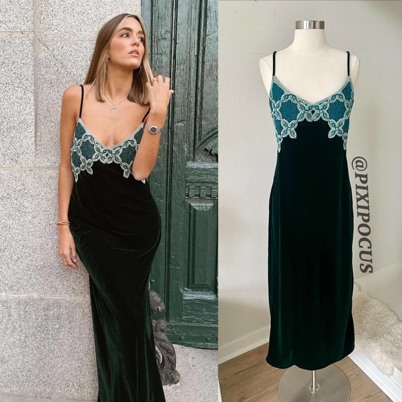 Zara Dresses & Skirts - ZARA VELVET + CROCHET MAXI DRESS DARK GREEN / BLUE